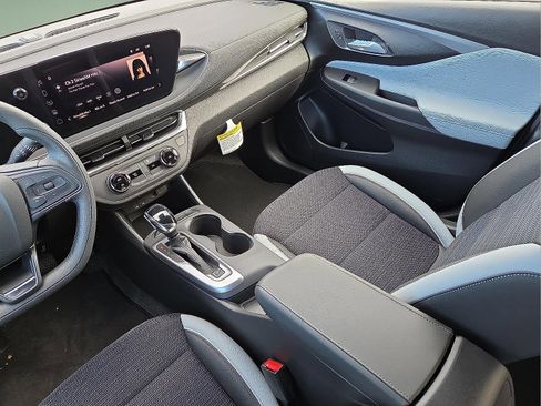 New 2026 Buick Envista Preferred w/ Advanced Safety Package image 12