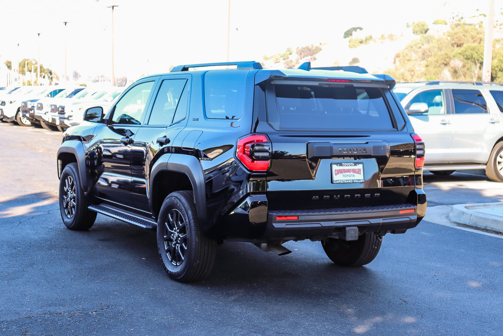 Certified 2025 Toyota 4Runner SR5 AWD/4WD image 6