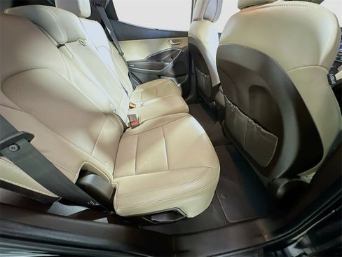 Used 2018 Hyundai Santa Fe Sport image 27