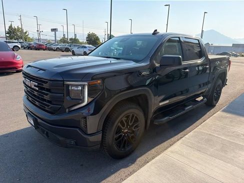 Used 2024 GMC Sierra 1500 Elevation AWD/4WD image 3