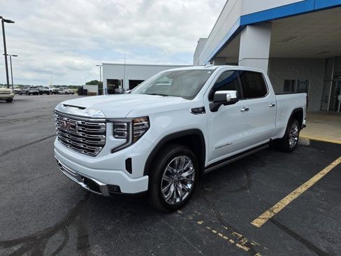 Used 2026 GMC Sierra 1500 Denali w/ Denali Reserve Package AWD/4WD image 5