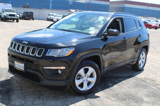 Used 2019 Jeep Compass Latitude w/ Popular Equipment Group FWD image 12
