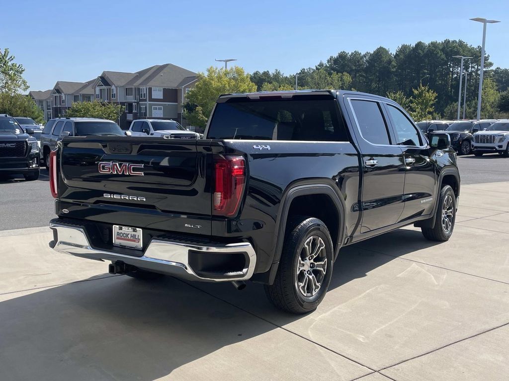 Used 2025 GMC Sierra 1500 SLT AWD/4WD image 5