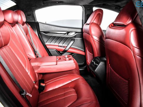 Used 2022 Maserati Ghibli Modena Q4 image 23