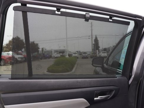 Used 2022 Toyota Highlander XLE image 13