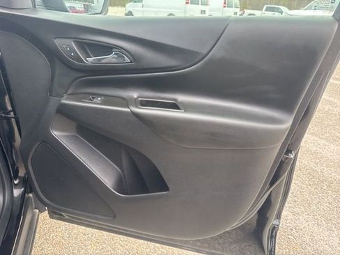 Used 2024 Chevrolet Equinox LT AWD/4WD image 36