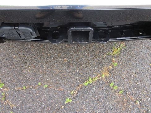 Used 2024 Jeep Wagoneer 2WD image 13