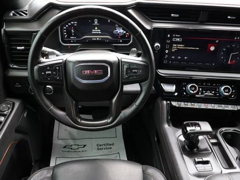 Used 2025 GMC Sierra 1500 AT4 w/ AT4 Premium Package AWD/4WD image 6