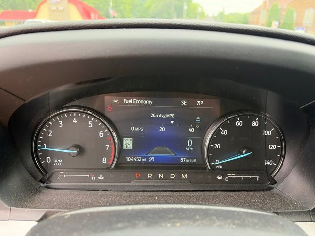 Used 2021 Ford Explorer XLT w/ Equipment Group 202A AWD/4WD image 13