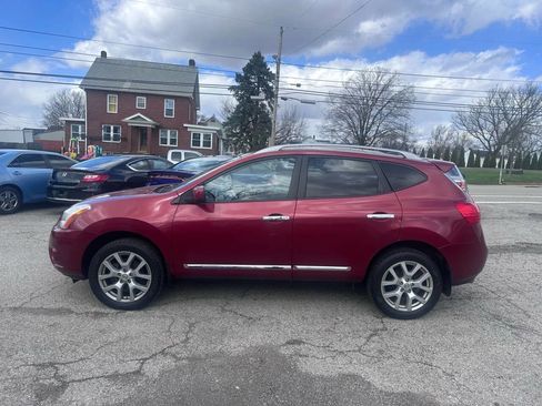Used 2011 Nissan Rogue SV w/ SL Pkg image 5