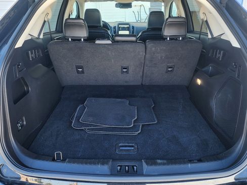 Used 2024 Ford Edge Titanium image 20