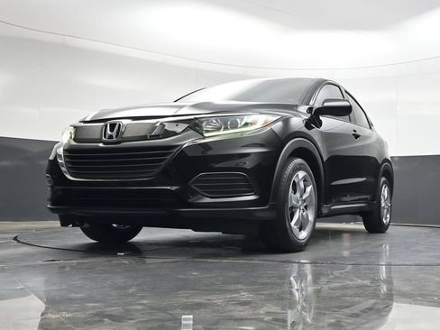 Used 2021 Honda HR-V LX image 31