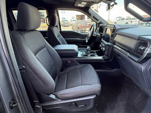 Used 2022 Ford F150 XLT w/ Equipment Group 302A High AWD/4WD image 19