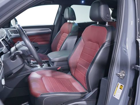 Used 2023 Volkswagen Atlas Cross Sport SEL Premium R-Line AWD/4WD image 7