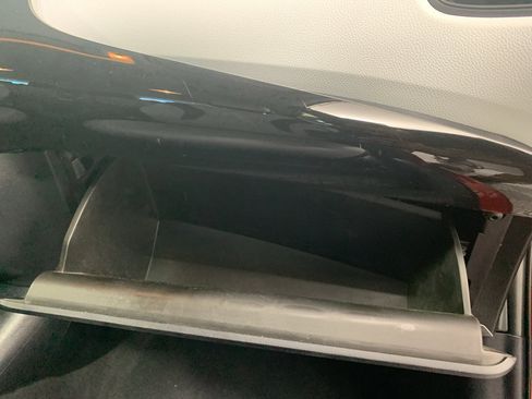 Used 2021 Toyota Prius LE image 42