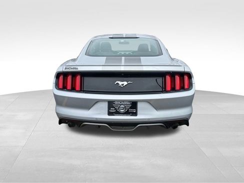 Used 2017 Ford Mustang Premium image 8