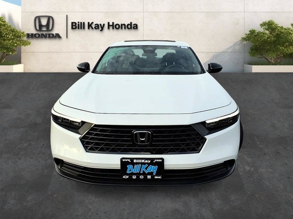 Used 2023 Honda Accord Sport image 9