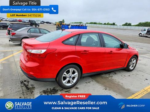 Used 2014 Ford Focus SE FWD image 4