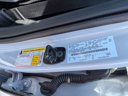 Certified 2025 Ford F150 Lariat w/ Equipment Group 502A High image 46