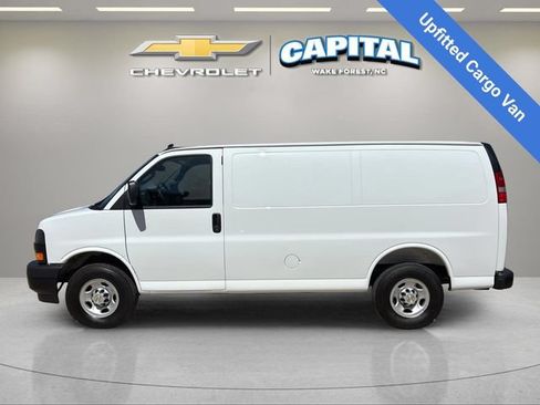 New 2026 Chevrolet Express 2500 RWD image 2