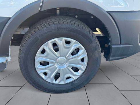 Used 2025 Ford Transit 250 Low Roof w/ Exterior Upgrade Package RWD image 8