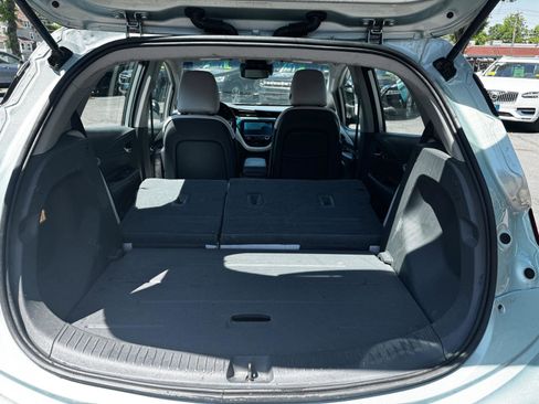 Used 2019 Chevrolet Bolt Premier w/ Infotainment Package FWD image 12
