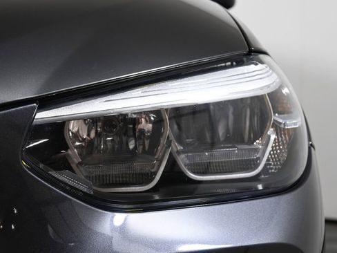 Used 2019 BMW X3 xDrive30i w/ Driving Assistance Package image 11