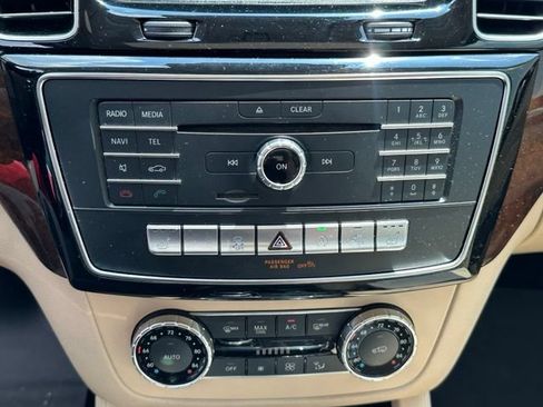 Certified 2017 Mercedes-Benz GLS 450 4MATIC image 27