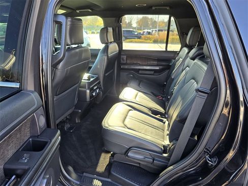 Used 2019 Ford Expedition Limited w/ Driver Assistance Package image 25