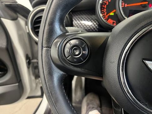 Used 2015 MINI Cooper S FWD image 18