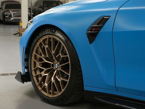 Used 2025 BMW M4 CS AWD/4WD image 32