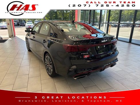 Used 2023 Kia Forte GT image 3