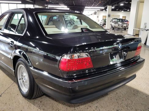 Used 1997 BMW 740i RWD image 30