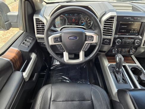 Used 2015 Ford F150 Lariat w/ Equipment Group 501A Mid RWD image 15