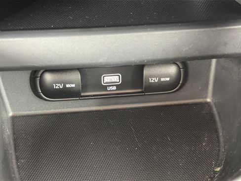 Used 2023 Kia Seltos LX AWD/4WD image 21