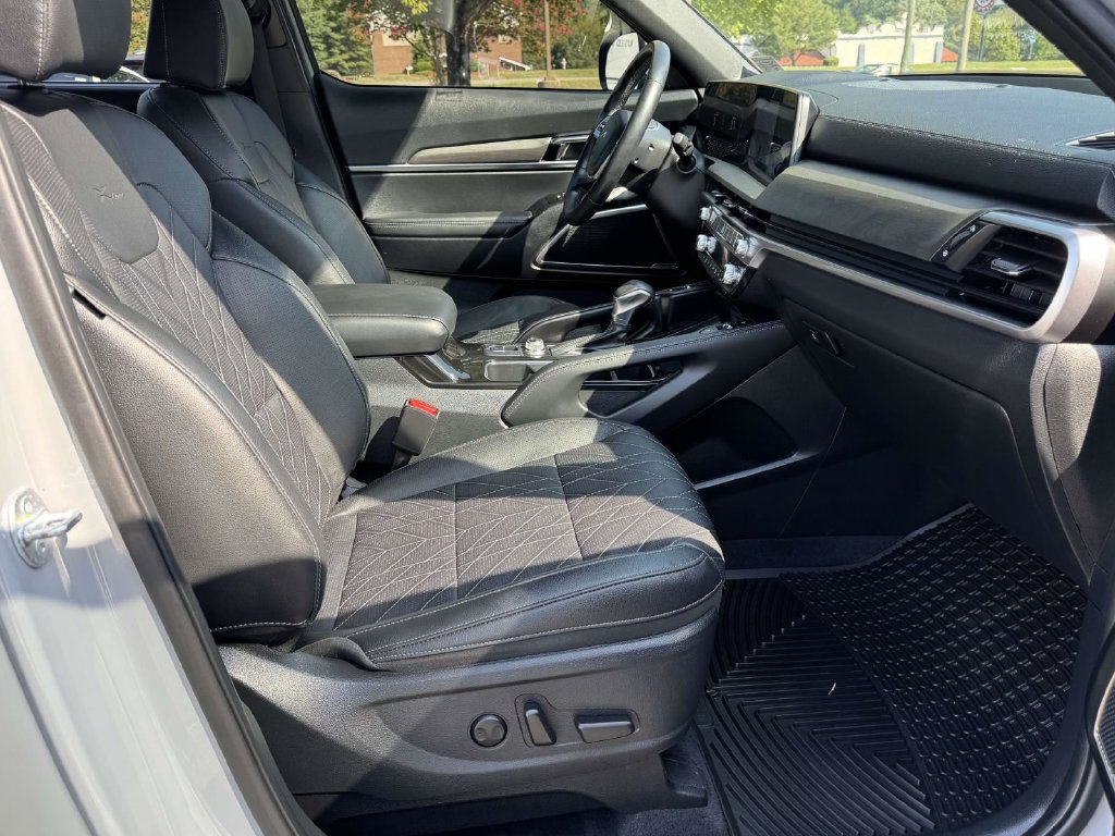 Used 2024 Kia Telluride EX X-Line AWD/4WD image 14