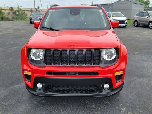Used 2022 Jeep Renegade Latitude w/ Convenience Group AWD/4WD image 5