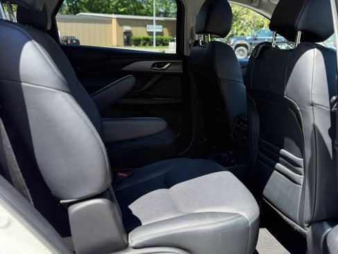 Used 2023 MAZDA CX-9 Touring Plus AWD/4WD image 16