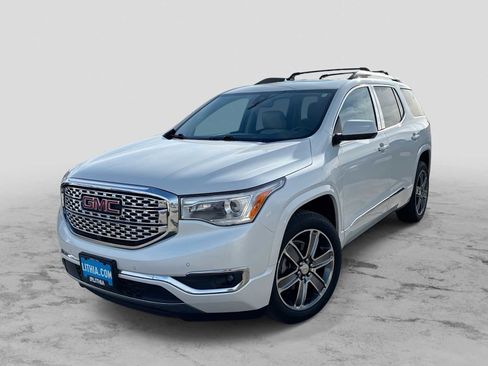 Used 2017 GMC Acadia Denali w/ Technology Package image 1