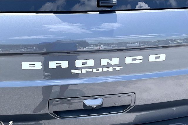 New 2026 Ford Bronco Sport Outer Banks w/ Outer Banks Tech Package+ AWD/4WD image 13