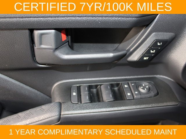 Used 2025 Toyota 4Runner TRD Off-Road Premium w/ Tow Technology Package AWD/4WD image 16