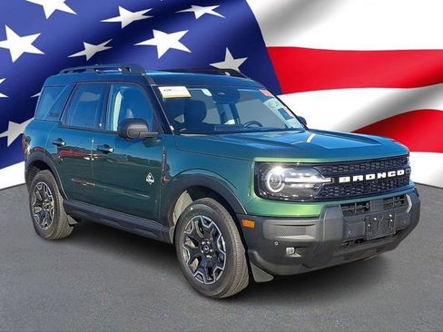 Certified 2025 Ford Bronco Sport Outer Banks w/ Outer Banks Tech Package+ image 1