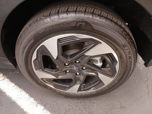 Used 2024 Subaru Crosstrek 2.5i Limited w/ Popular Package #3A image 31