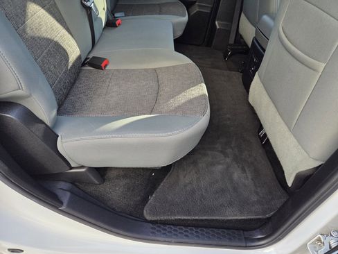 Used 2015 RAM 1500 Big Horn image 28