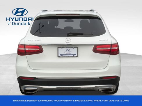 Used 2019 Mercedes-Benz GLC 300 GLC 300 w/ Premium Package image 5