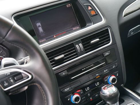 Used 2015 Audi SQ5 Premium Plus w/ Technology Package image 16