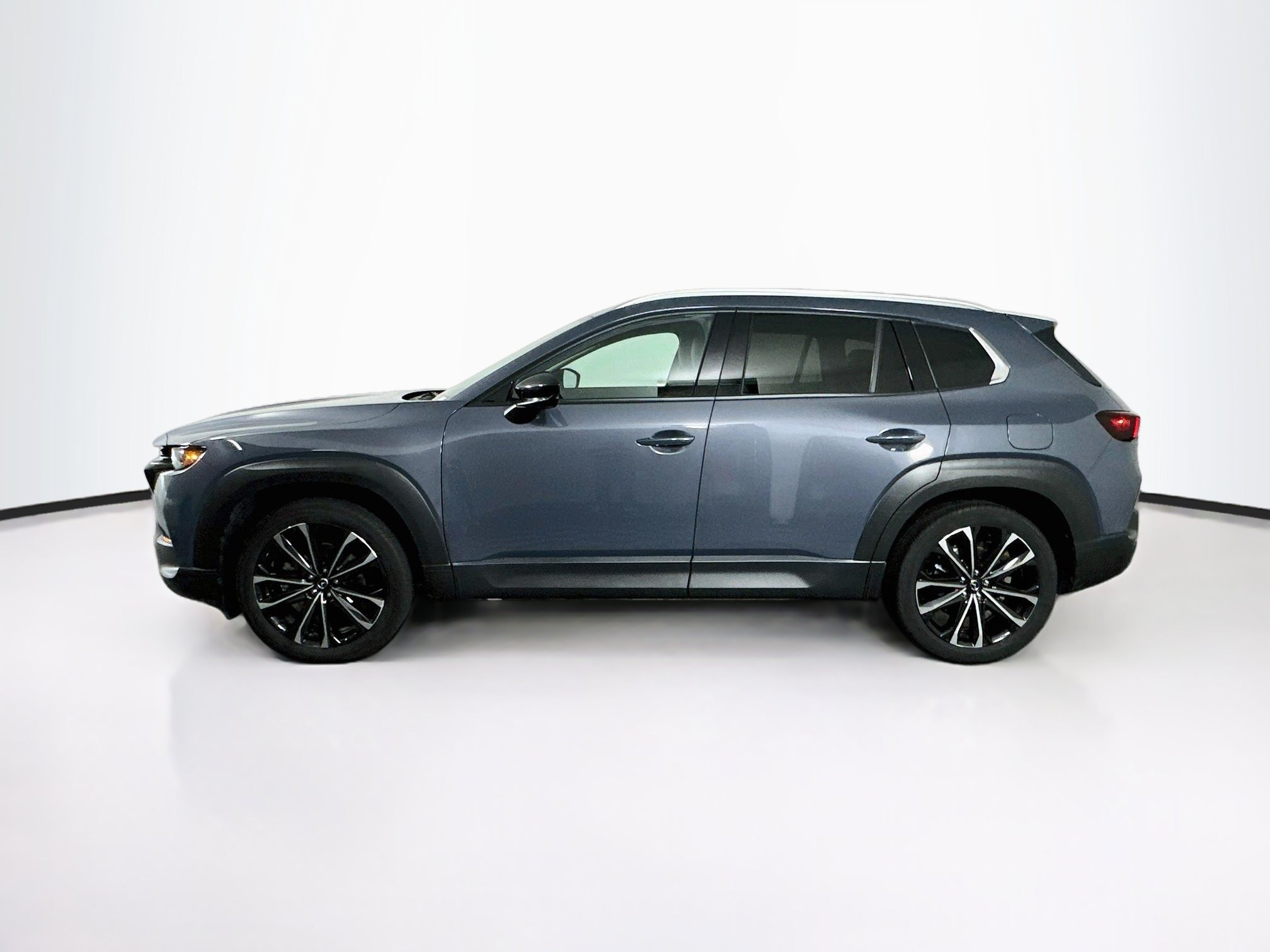 Used 2025 MAZDA CX-50 AWD 2.5 S w/ Premium Plus Pkg image 4