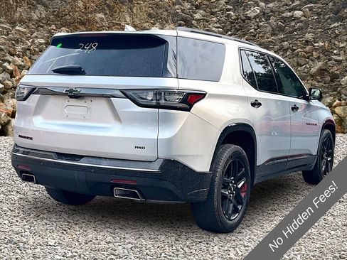 Used 2018 Chevrolet Traverse Premier w/ Redline Edition AWD/4WD image 2