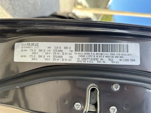 Used 2018 RAM 1500 Limited image 30