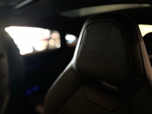 Used 2026 Porsche Panamera 4 AWD/4WD image 9